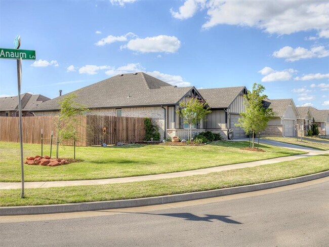 Building Photo - 9209 Anaum Ln