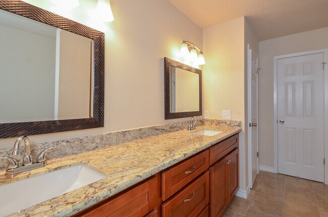 Building Photo - 15327 Falmouth Ave