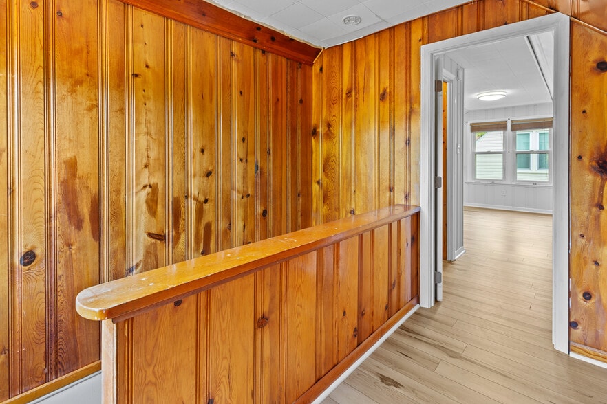 Building Photo - 3403 Woodland Ave