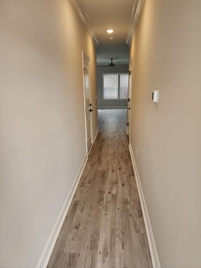 Building Photo - 2104-A  N. Kali Lane