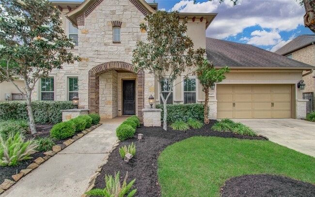 Building Photo - 2403 Orchard Way