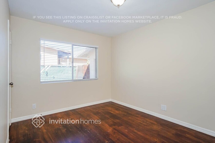 Building Photo - 1135 Erica St