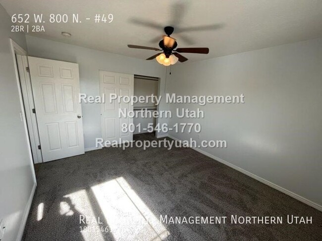 Building Photo - 652 W 800 N