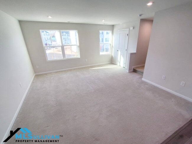 Building Photo - 4600 Black Drum Dr