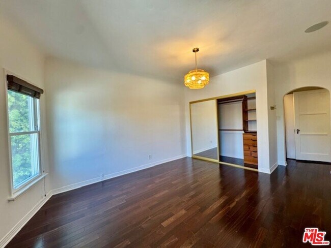 Building Photo - 8283 4th St