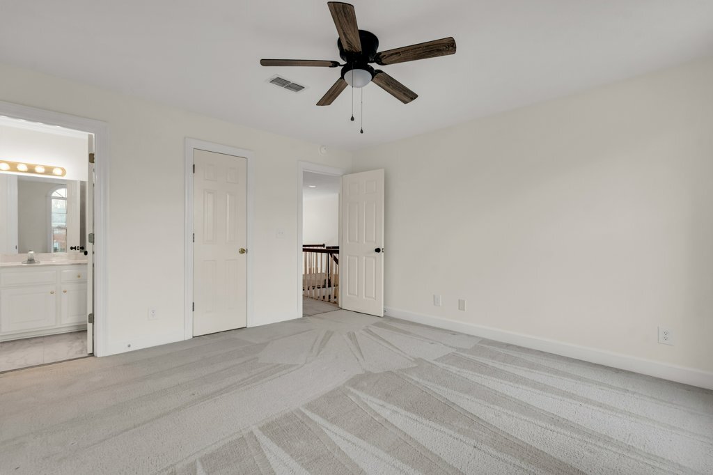 Building Photo - 415 Megan Ln