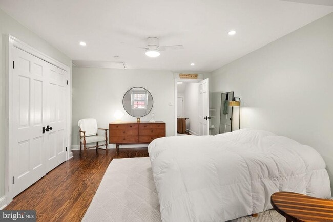 Building Photo - 312 N Pitt St