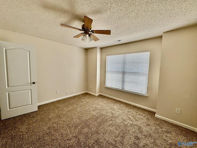 Building Photo - 117 Millside Ln NW