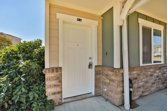 Building Photo - 12603 Telge Rd