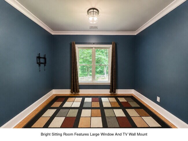 Building Photo - Three Levels. Two Kitchens. Seven Bedrooms. Endless Possibilities.