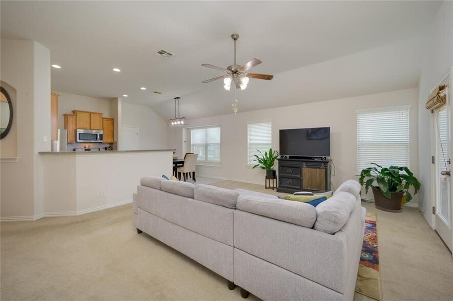 Living Room - 1004 Dyer Creek Pl