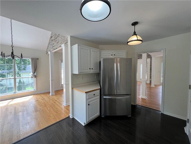 Building Photo - 4715 Deer Crossing Ct