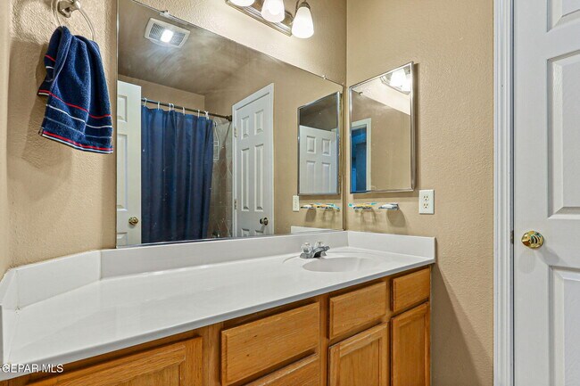 Building Photo - 6312 Casper Ridge Dr