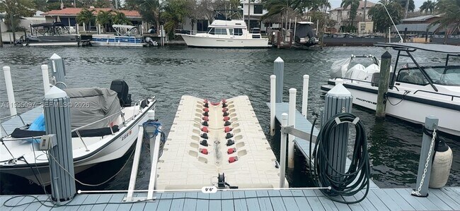 Building Photo - 1601 SE 15th St