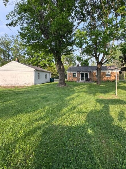 Building Photo - 21644 Merriman Rd