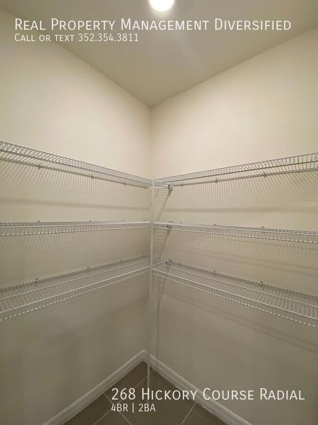 Building Photo - 268 Hickory Course Radial