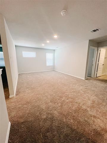 Building Photo - 529 Meadow Run Dr