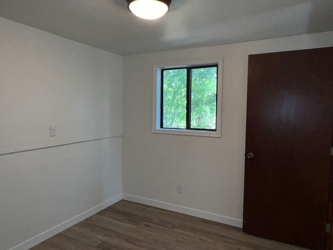 Building Photo - 276-278 Gresham St