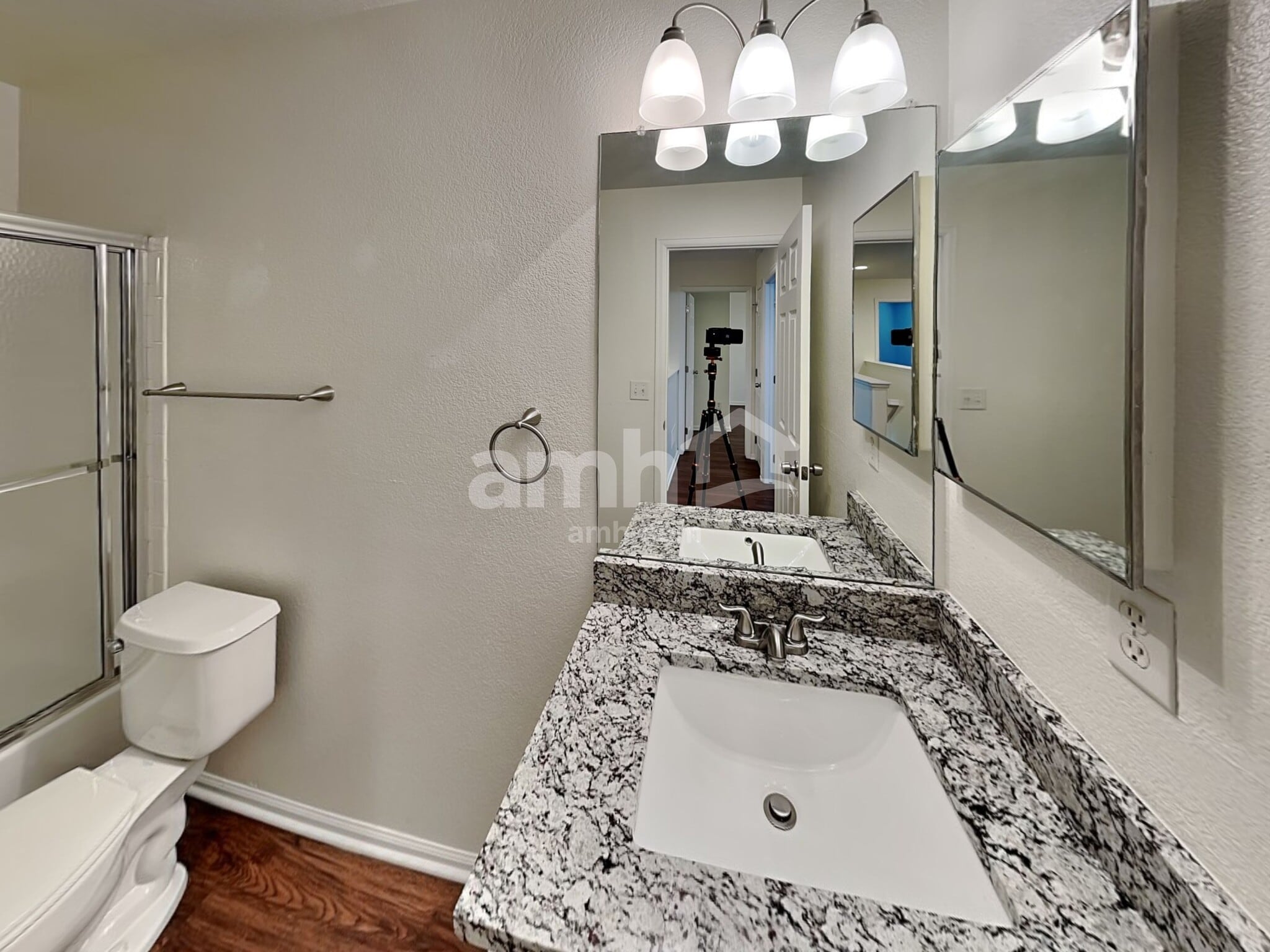 Building Photo - 5479 S Shawnee Way