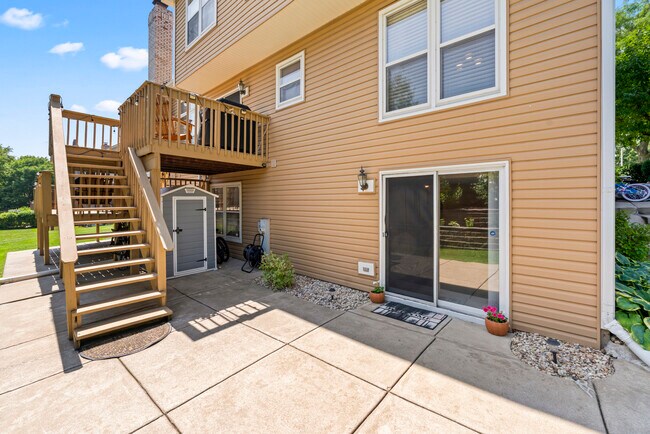 Building Photo - 707 Republic Ct