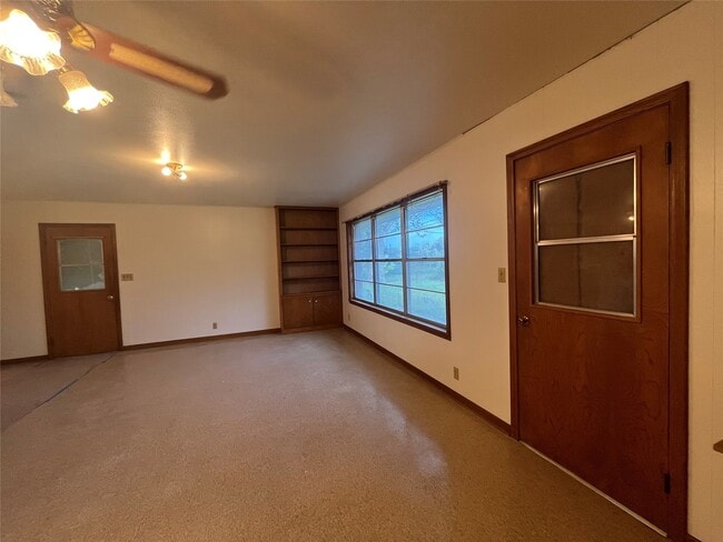 Building Photo - 106 Jane Dr