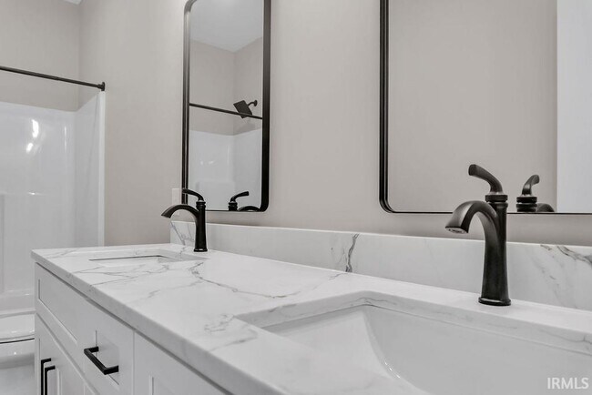 Building Photo - 717 S Henderson St