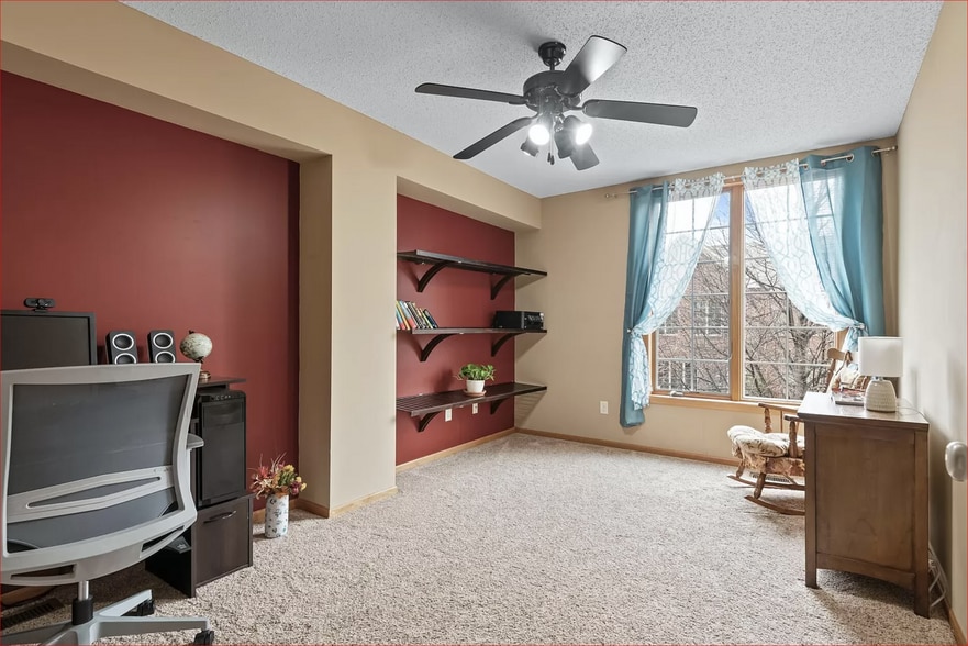 Bedroom 2 - 12450 Flanders Ct NE
