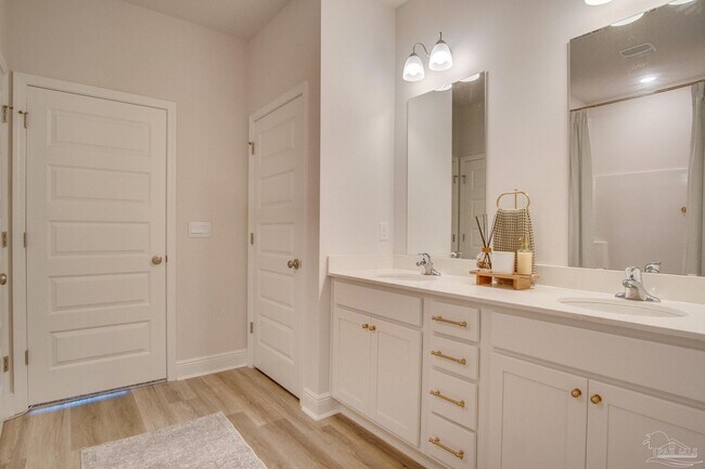 Building Photo - 8130 Fir Tree Dr