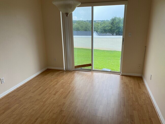 Building Photo - 760 S Grand Hwy