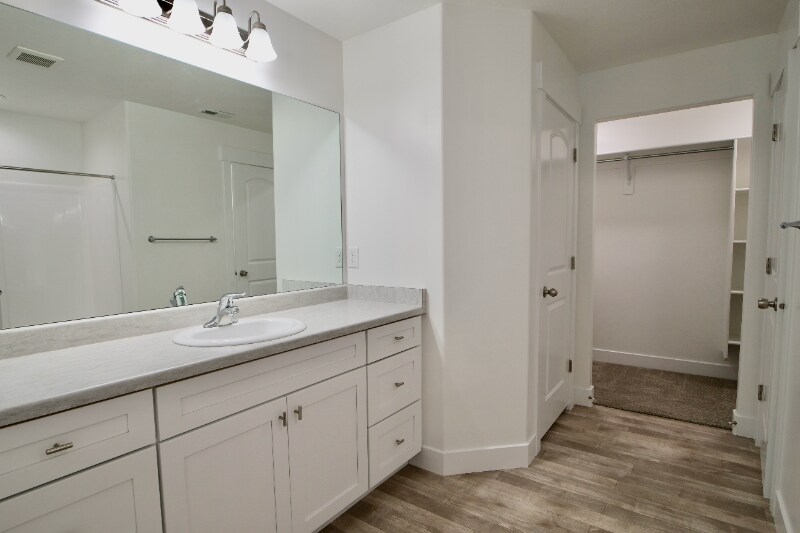 Building Photo - 13118 S Cannavale Ln