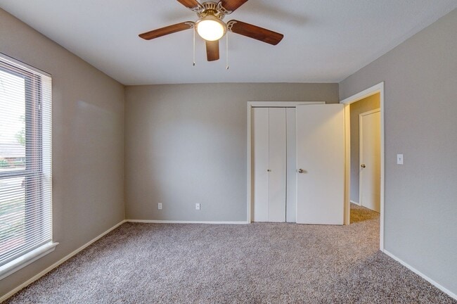 Building Photo - 3 Bed | 2 Bath | Tulsa | 1,511 SQFT