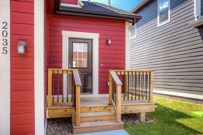Building Photo - 2071 SW Cascade Falls Dr