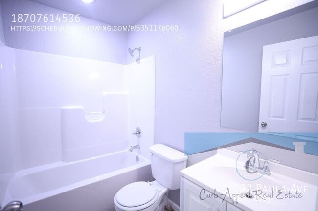 Building Photo - 222 Paula Ave