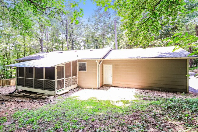 Building Photo - 7970 Norris Lake Rd