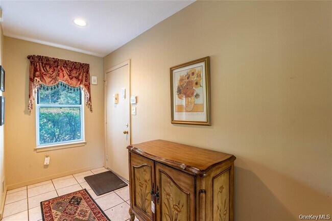 Building Photo - 207 Arlin Rd