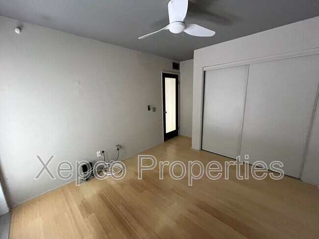 Building Photo - 2961 Sunflower Cir W