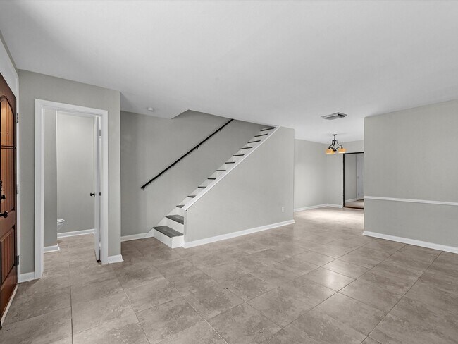 Building Photo - 2647 Marilee Ln