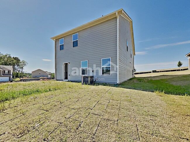 Building Photo - 3355 Ridge HillPkwy