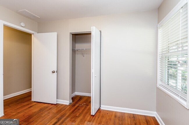 Building Photo - 6490 Port a Prince Dr