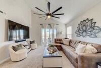 Building Photo - Tastefully updated 2-bedroom, 2-bath condo