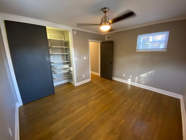 Building Photo - 53 E 66th St