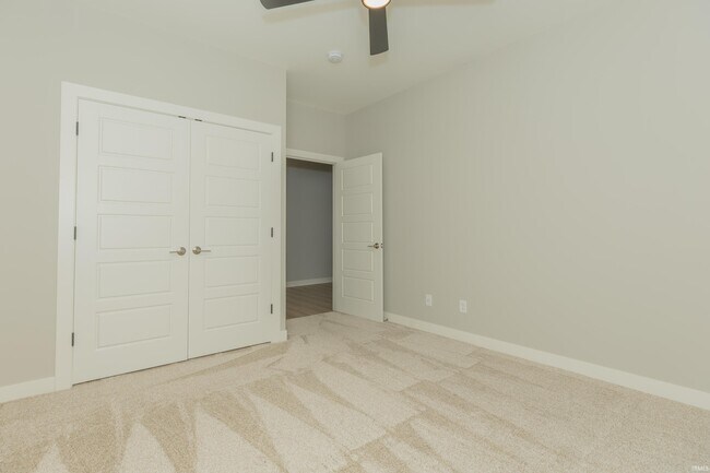 Building Photo - 3796 High Pointe Dr