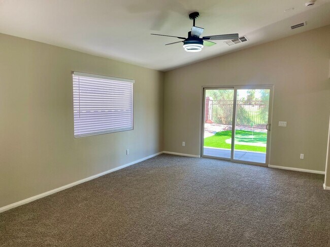 Building Photo - BEAUTIFUL SINGLE STORY HOME IN GATED COMMUNITY OF STALLION MOUNTAIN