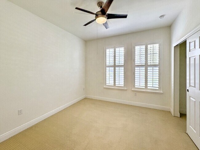 Building Photo - 5808 Yeats Manor Dr
