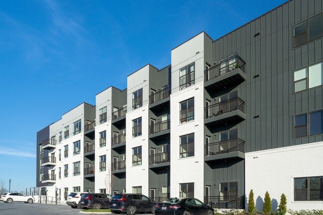 Building Photo - 1677 54th Ave N