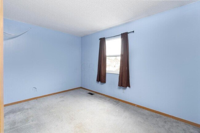 Building Photo - 7695 Barkwood Dr