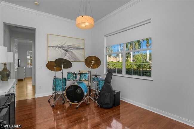Building Photo - 28308 Moray Dr