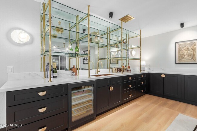 Building Photo - 3759 S Dew Drop Ln