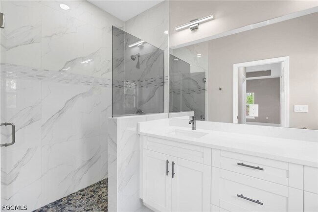 Building Photo - 715 Bering Ave S