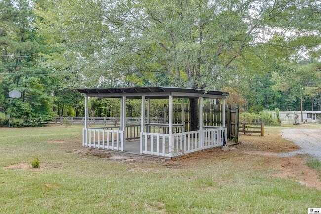 Building Photo - 281 Williams Rd